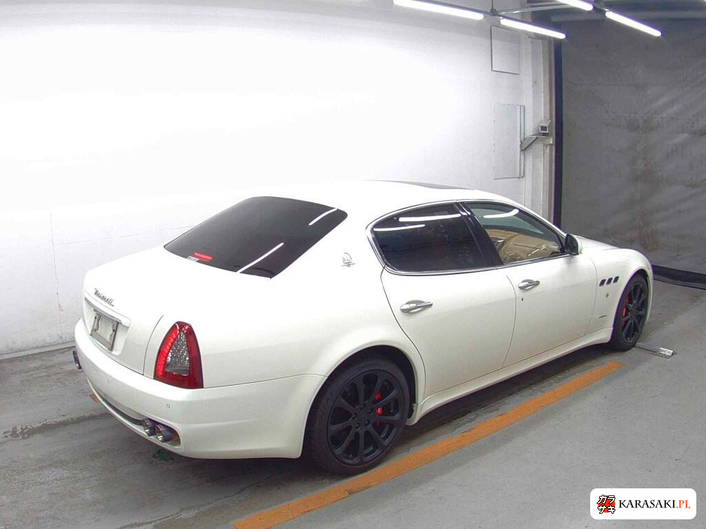 Maserati Quattroporte 2009 z aukcji japońskiej