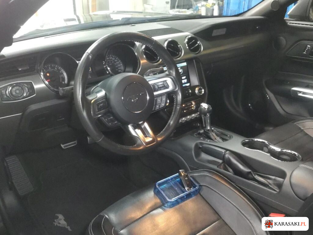 Ford Mustang 2015 z aukcji japońskiej