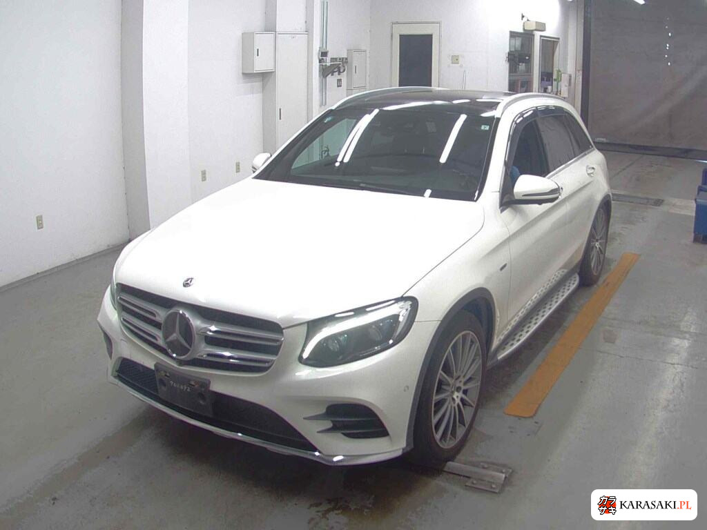 Mercedes-Benz GLC-Class 2017 z aukcji japońskiej