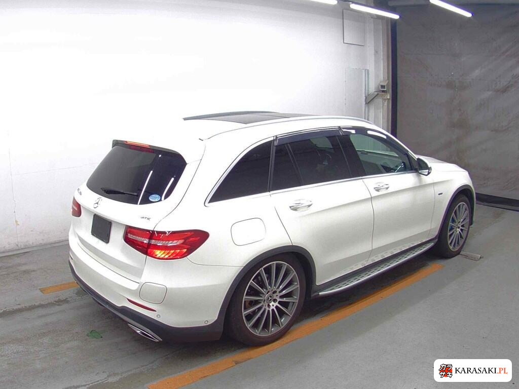 Mercedes-Benz GLC-Class 2017 z aukcji japońskiej