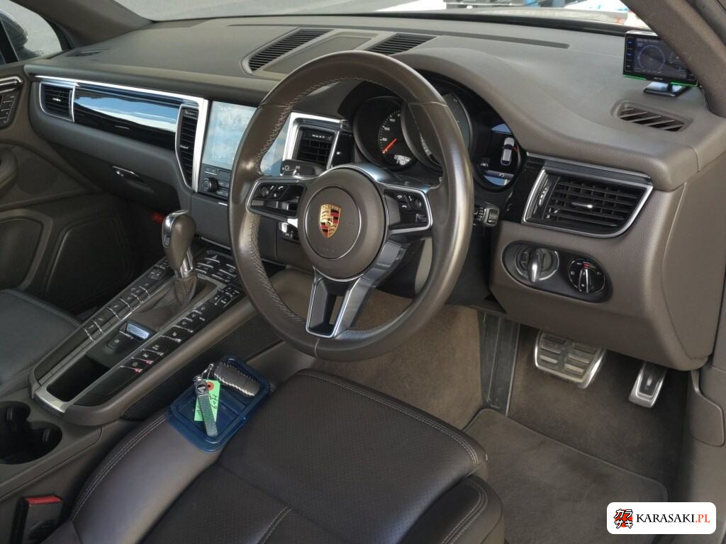 Porsche Macan 2017 z aukcji japońskiej
