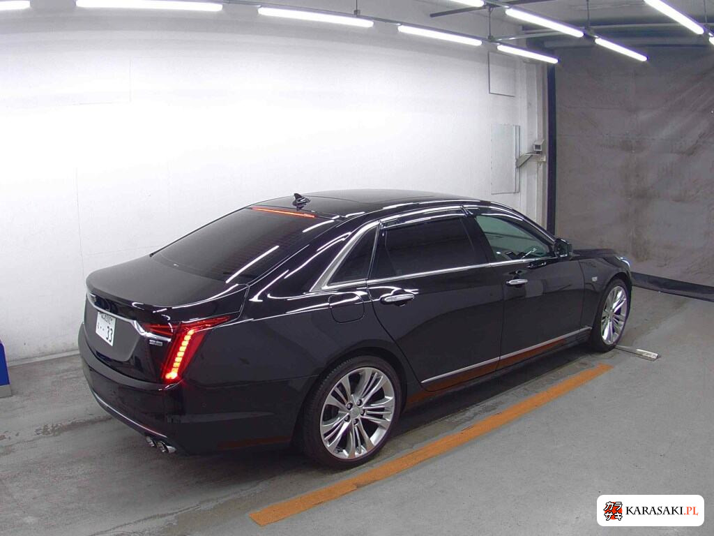 Cadillac CT6 2019 z aukcji japońskiej