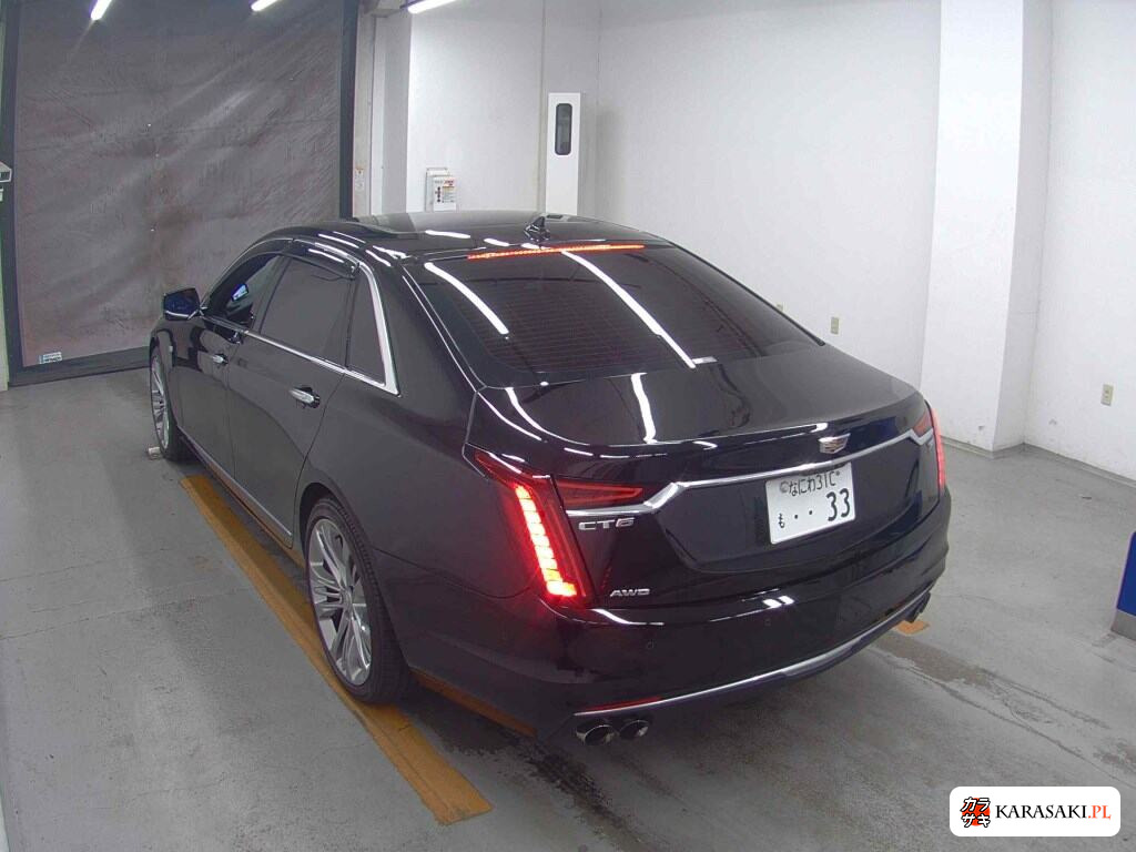 Cadillac CT6 2019 z aukcji japońskiej