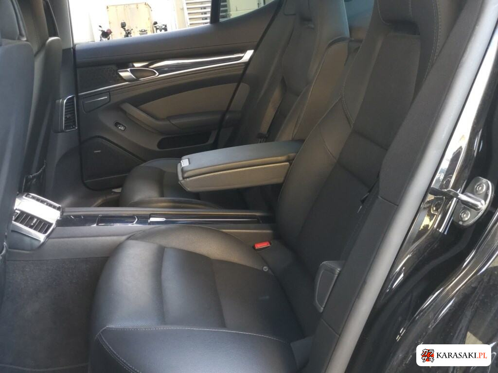 Porsche Panamera 2012 z aukcji japońskiej