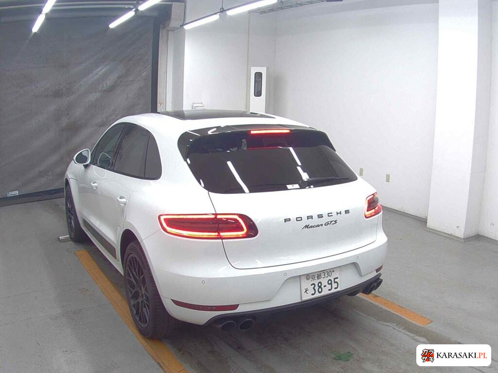 Porsche Macan 2016 z aukcji japońskiej