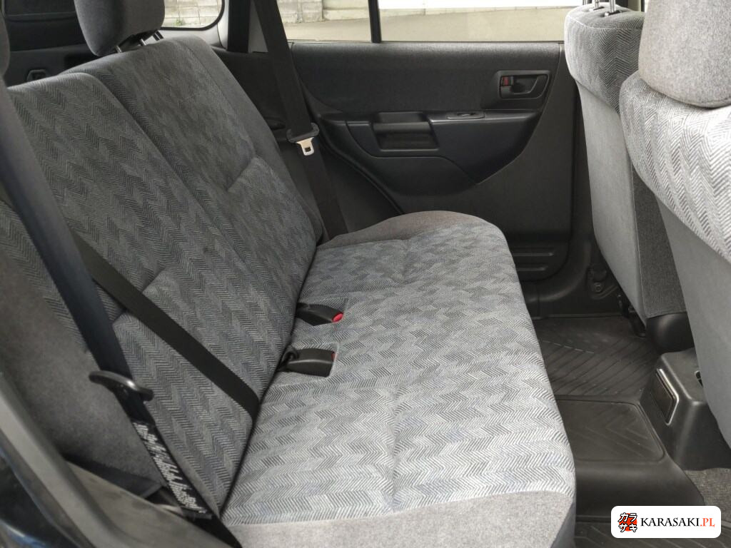 Mitsubishi Pajero Io 2001 z aukcji japońskiej