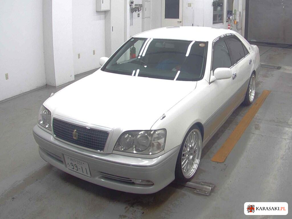 Toyota Crown 2000 z aukcji japońskiej