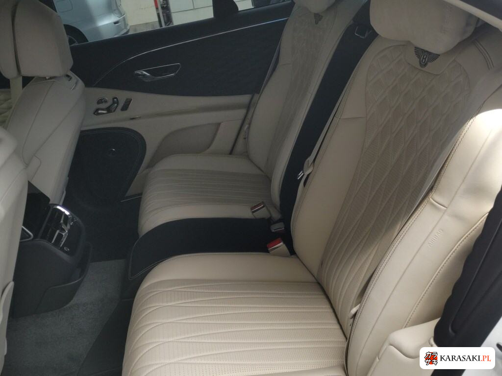 2021 Bentley Flying Spur 4WD V8 6