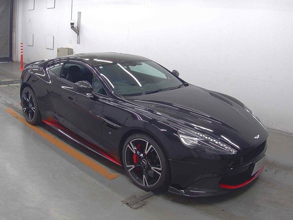 Aston Martin Vanquish 2017 z aukcji japońskiej