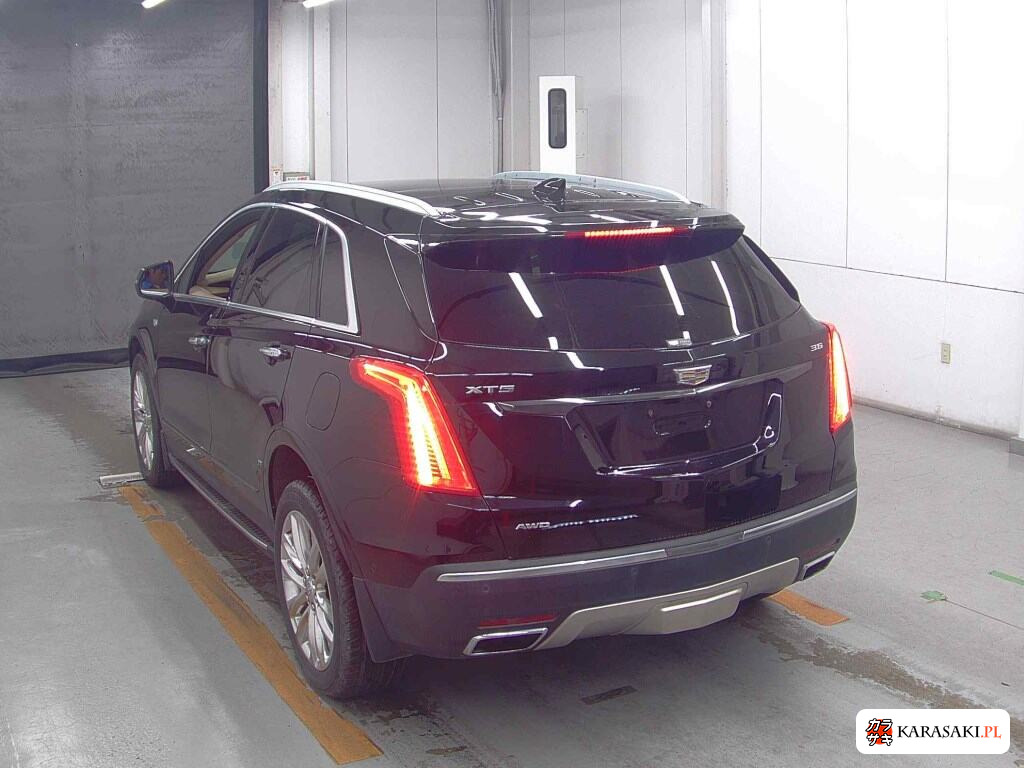 2017 Cadillac XT5 Crossover 4WD 2