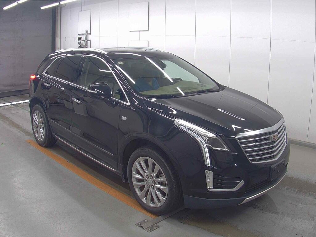 Cadillac XT5 Crossover 2017 z aukcji japońskiej