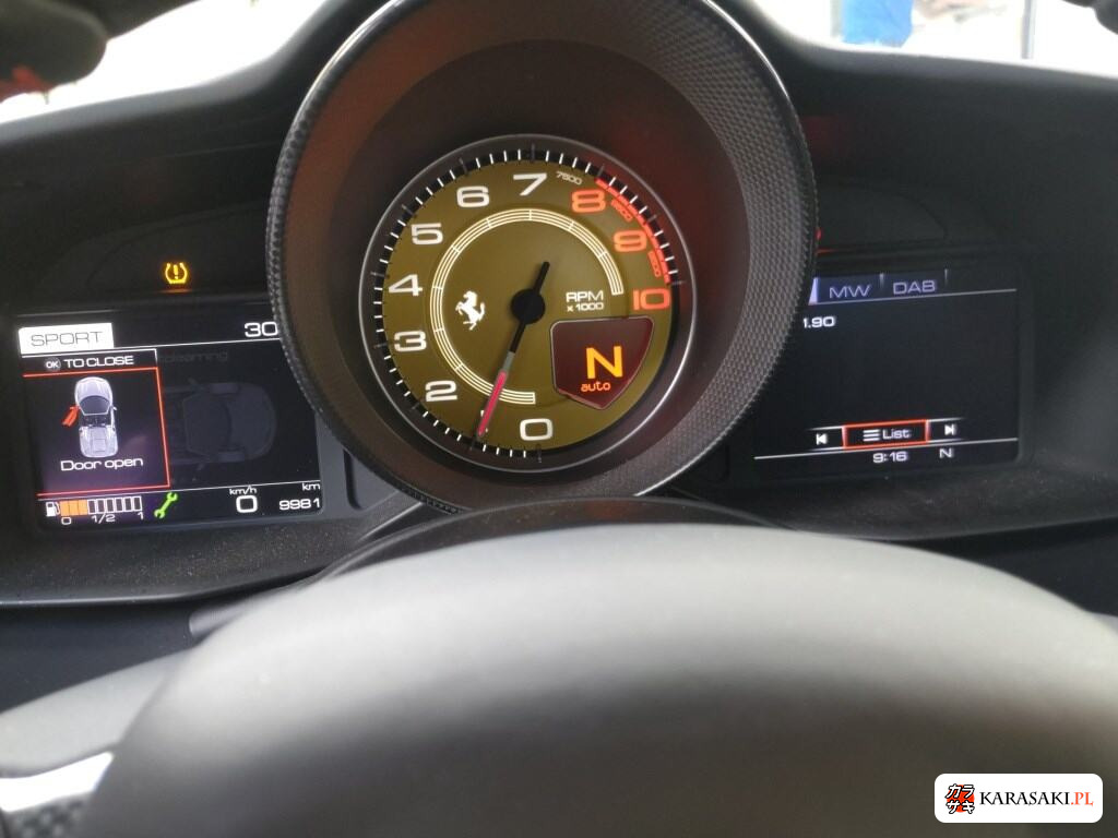 2017 Ferrari 488 Spider 6