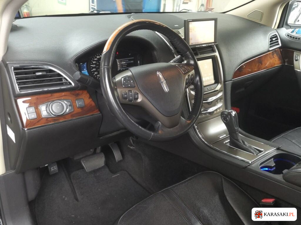 2011 Lincoln MKX 4WD Base Grade 5