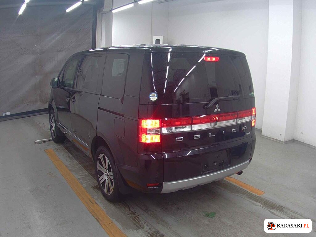 2017 Mitsubishi Delica D:5 4WD D Power Package 2