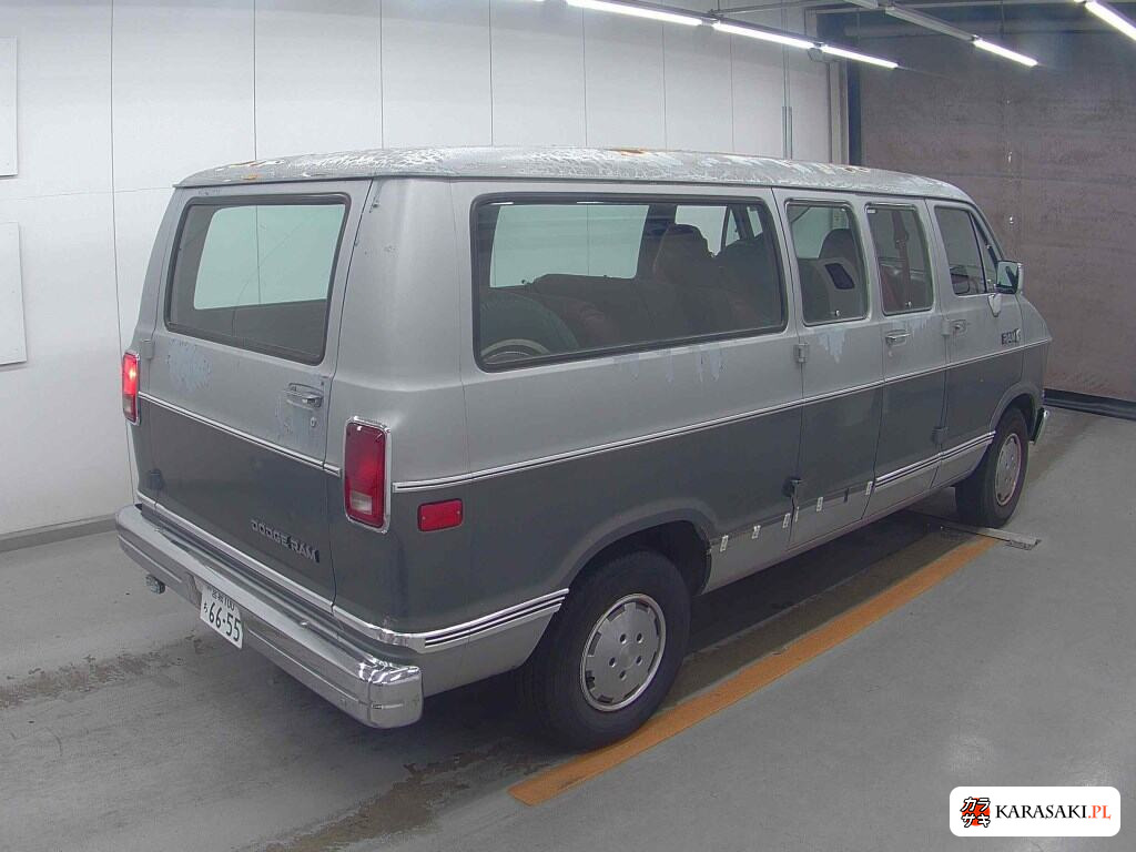 2025 Dodge Van B250 4