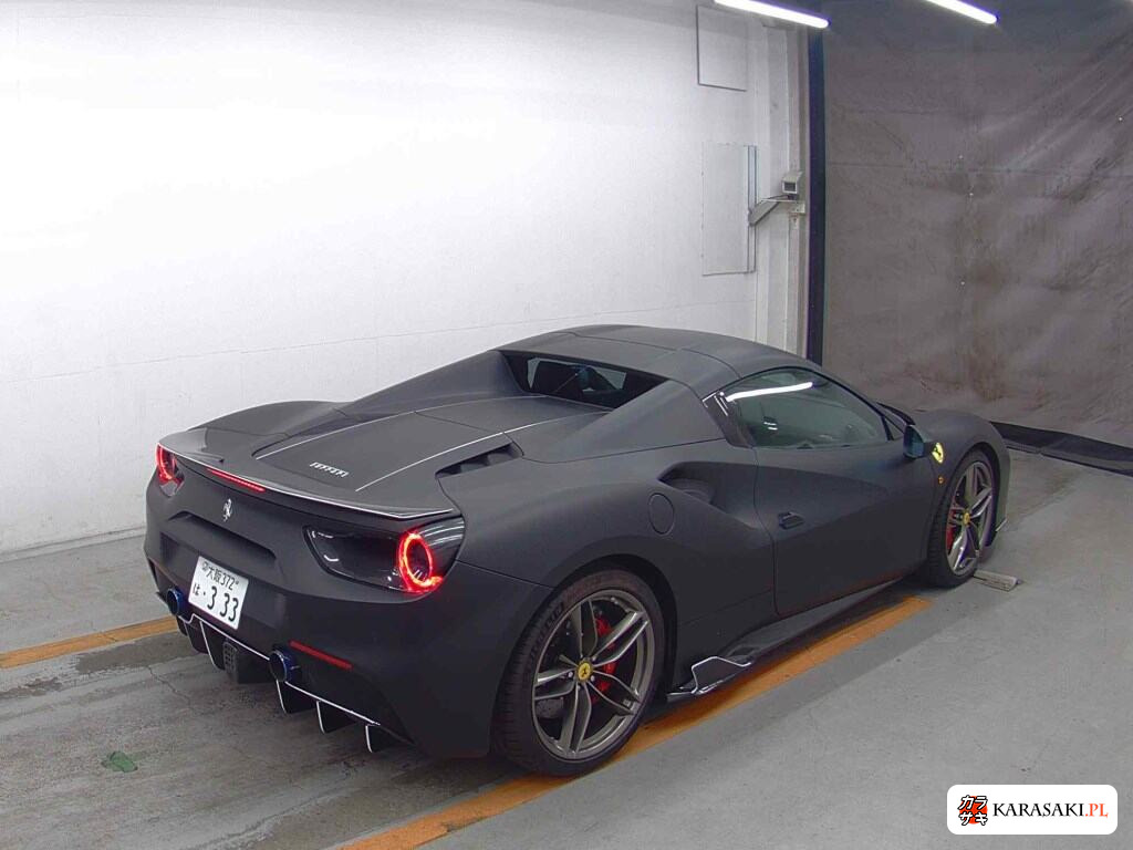 2017 Ferrari 488 Spider 4