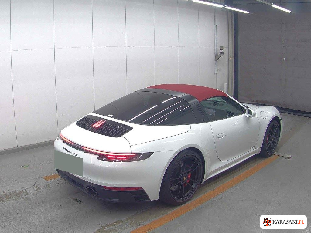 Porsche 911 2024 z aukcji japońskiej