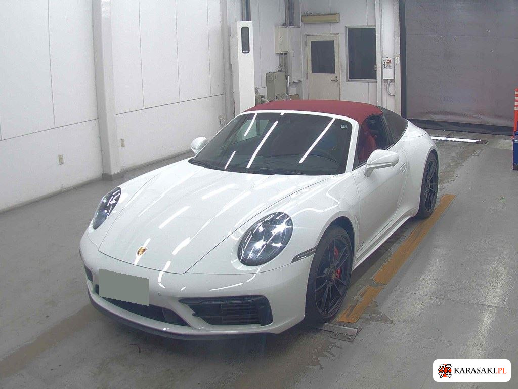 Porsche 911 2024 z aukcji japońskiej