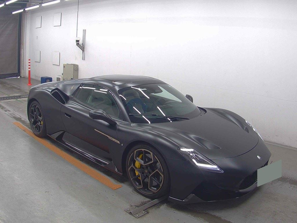 Maserati MC20 Cielo 2023 z aukcji japońskiej