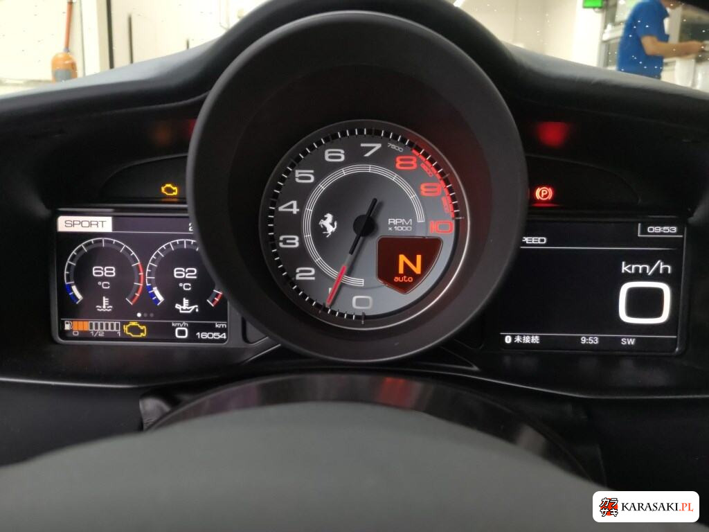2016 Ferrari 488 GTB Base Grade 6