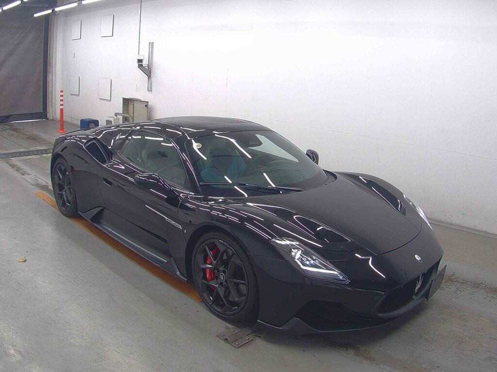 Maserati MC20 Cielo 2023 z aukcji japońskiej