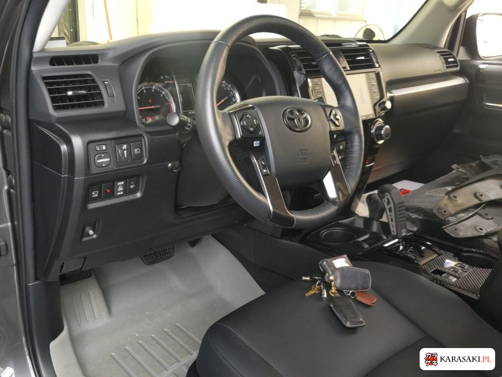 2023 America Toyota 4RUNNER 5