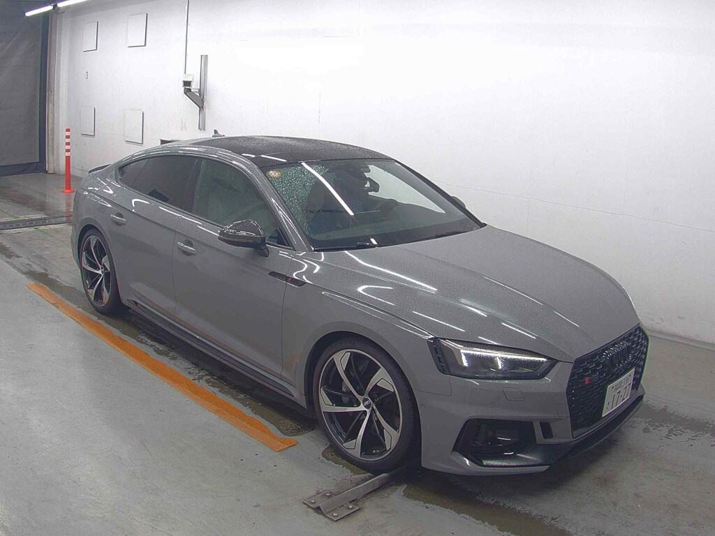 Audi RS5 Sportback 2019 z aukcji japońskiej