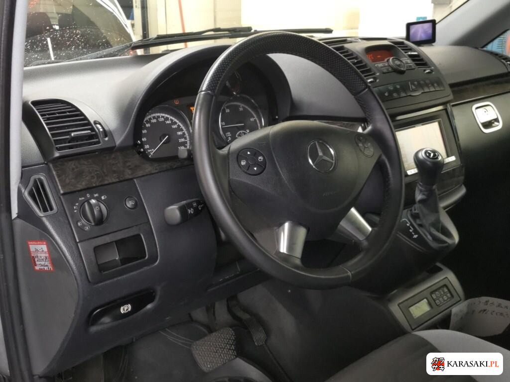 2013 Mercedes-Benz Viano 5