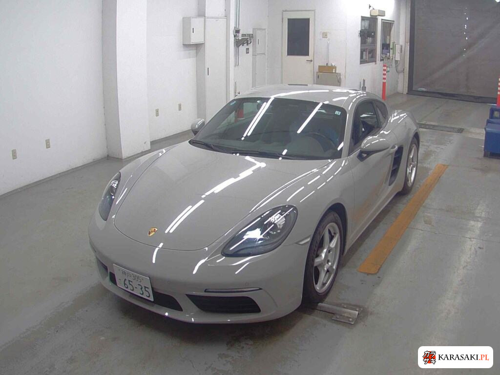 2019 Porsche 718 Cayman 3