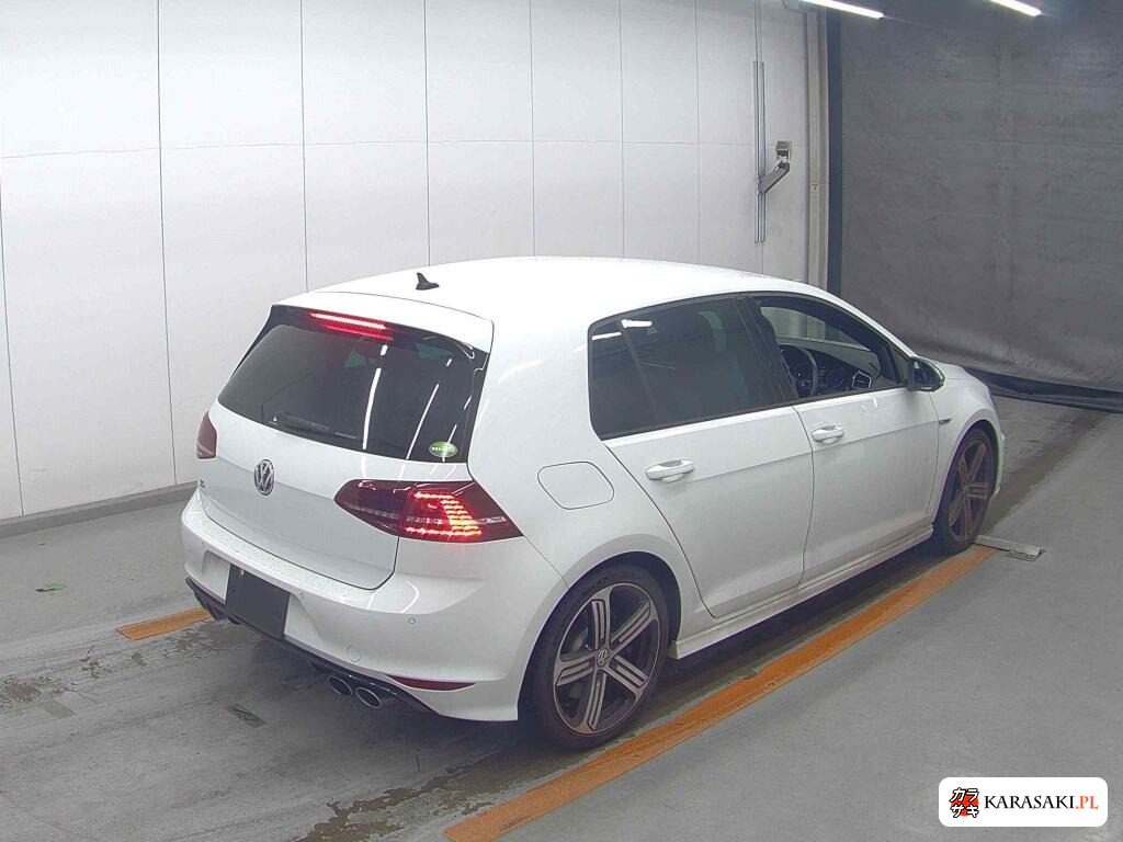 2015 Volkswagen Golf R 4WD Base Grade 4