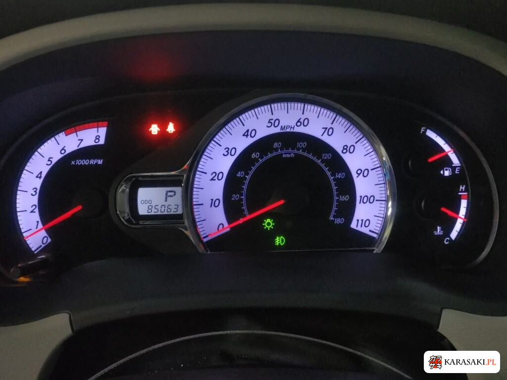 2011 America Toyota Sienna 6