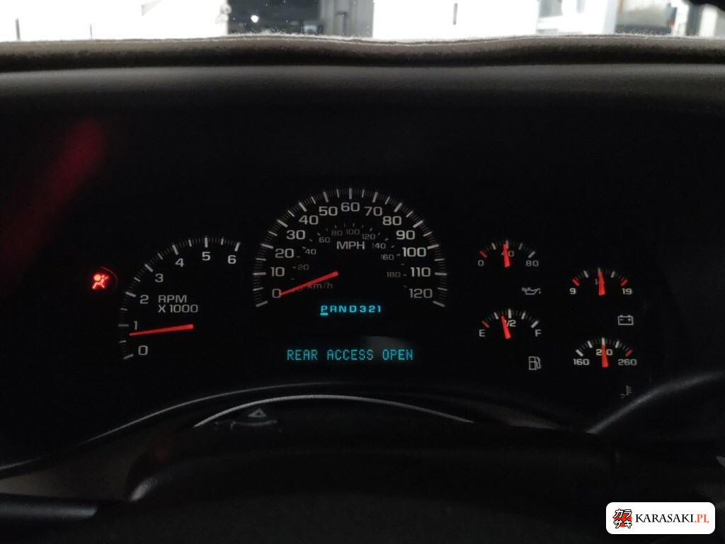 2004 Chevrolet Tahoe 5D 4WD LT 6