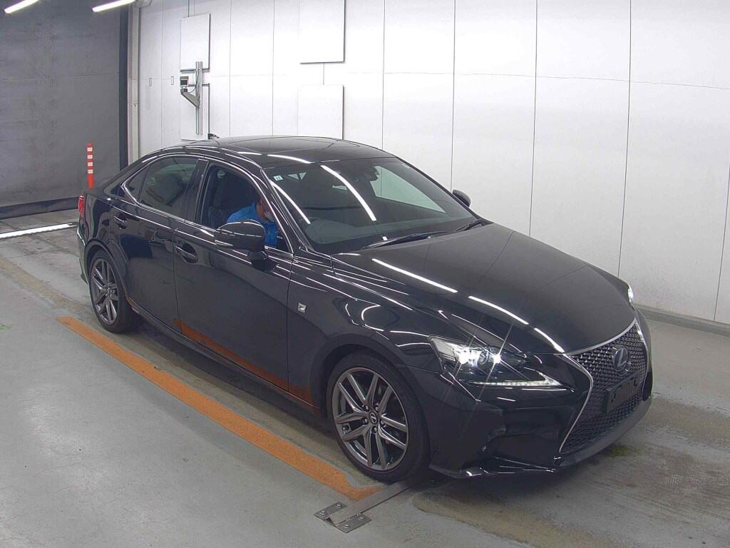 Lexus Is 2013 z aukcji japońskiej