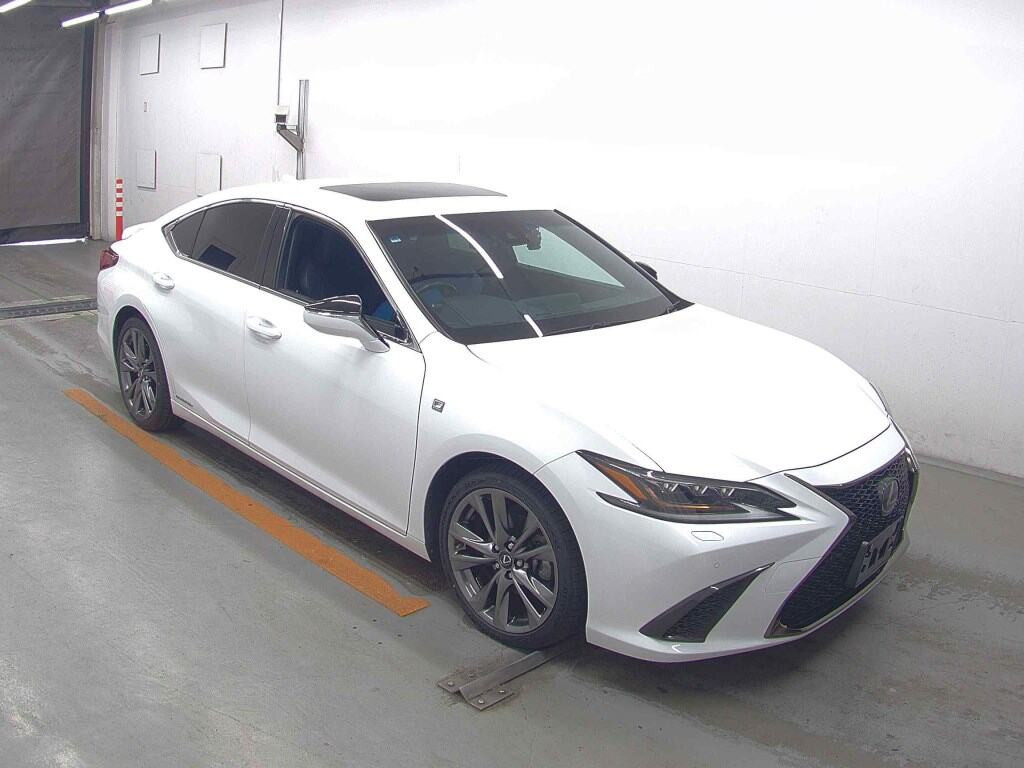 Lexus Es 2018 z aukcji japońskiej