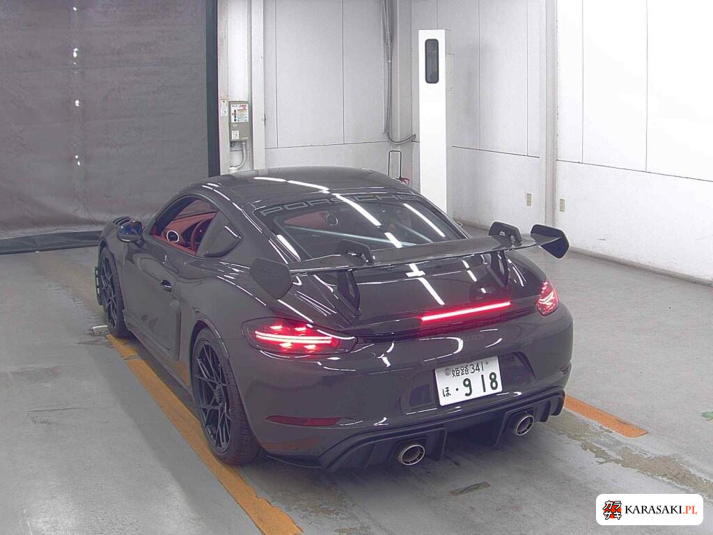 2024 Porsche 718 Cayman 2