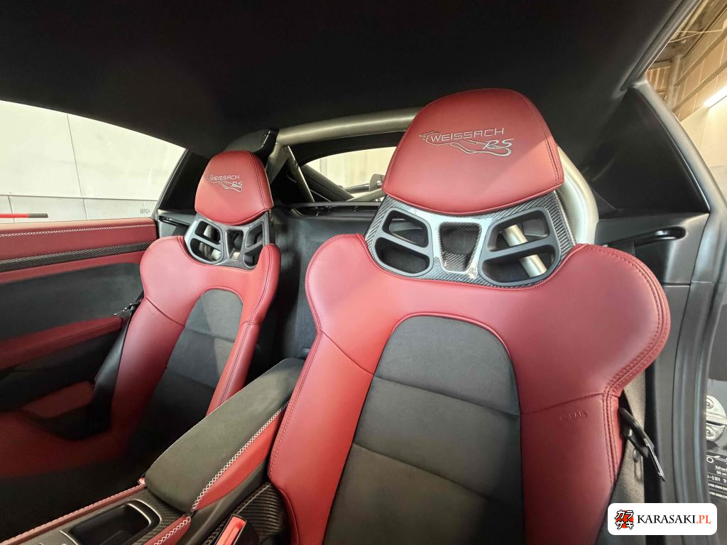 2024 Porsche 718 Cayman 9