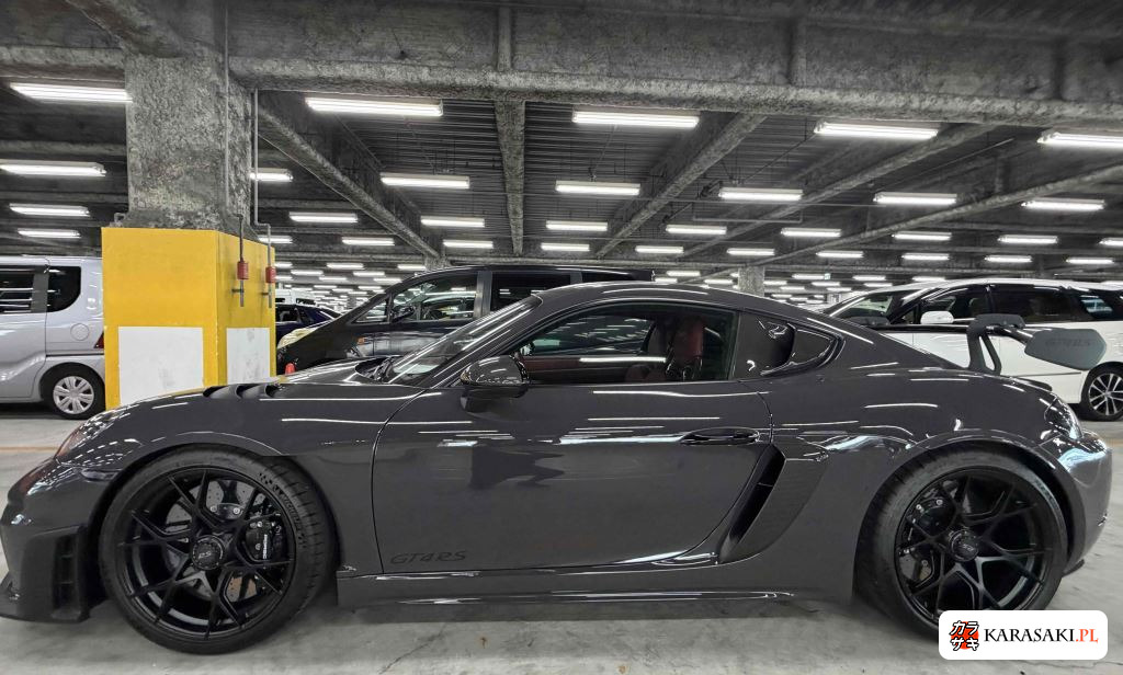 2024 Porsche 718 Cayman 7