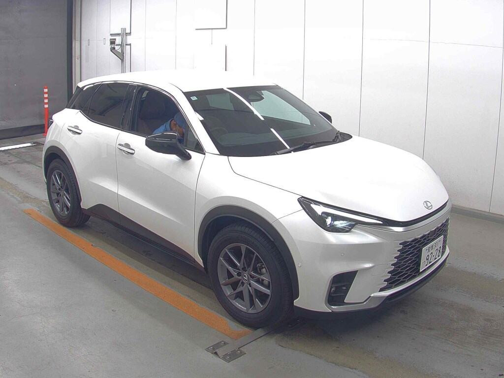 Lexus LBX 2024 z aukcji japońskiej