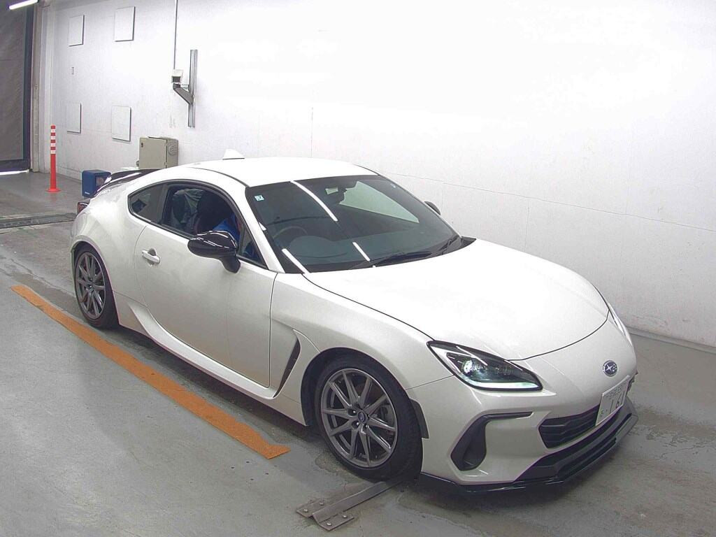Subaru BRZ 2024 z aukcji japońskiej