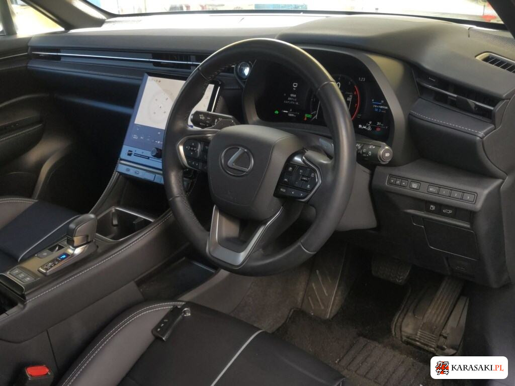2024 Lexus LBX Relax 5