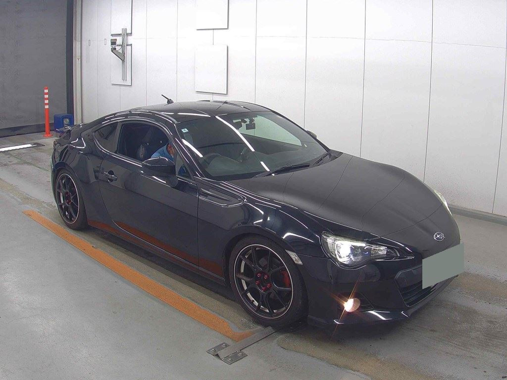 Subaru BRZ 2014 z aukcji japońskiej