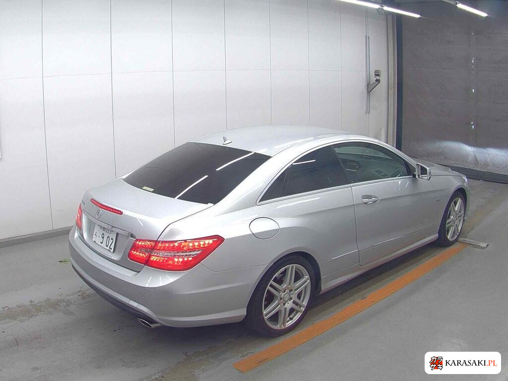2012 Mercedes-Benz E-Class CP E350 Blueefficiency Coupe 4