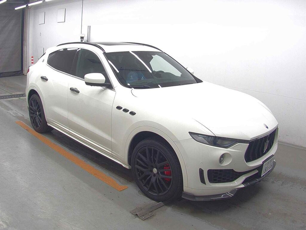 Maserati Levante 2016 z aukcji japońskiej