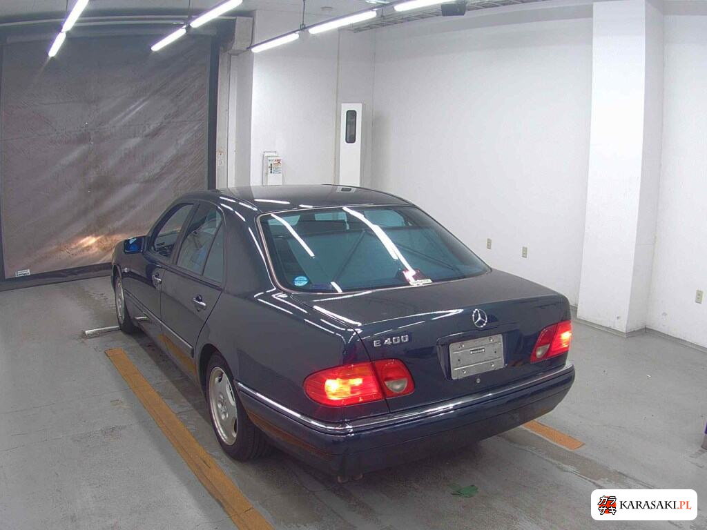 1996 Mercedes-Benz E-Class 4D E400 Avantgarde 2