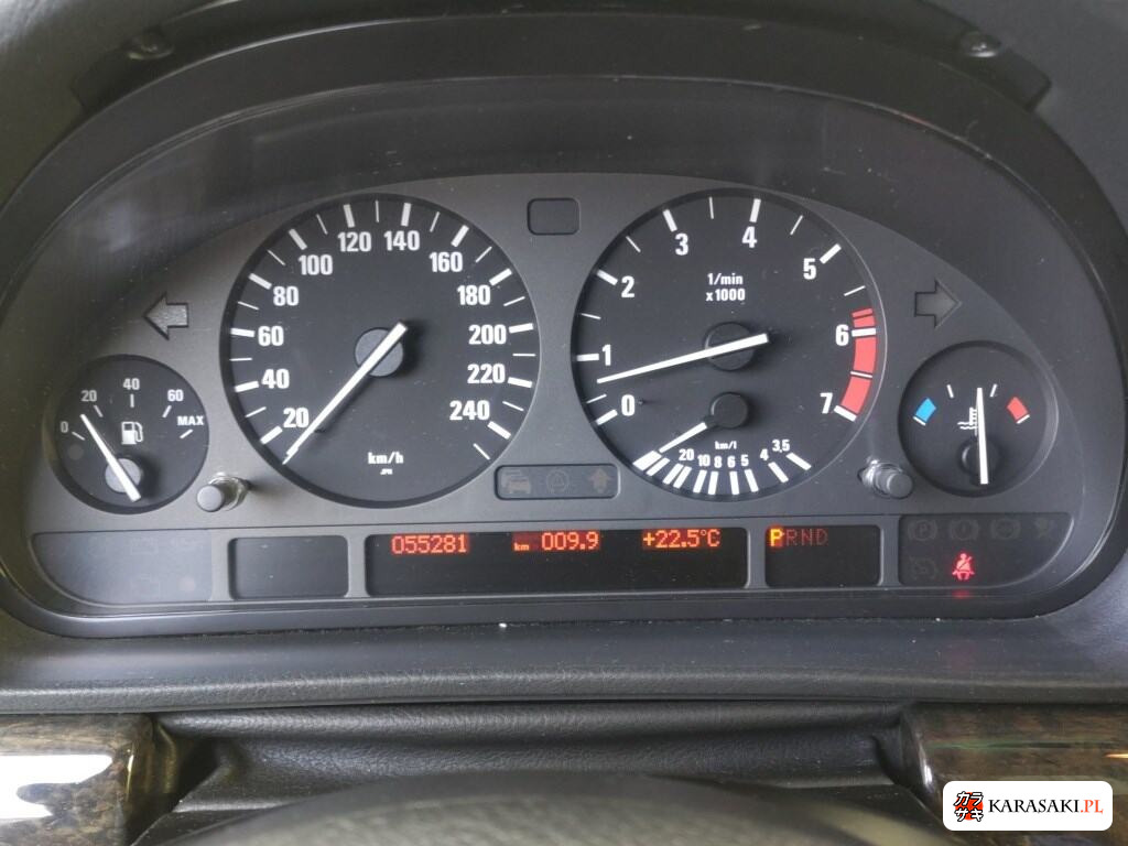 2001 BMW 7 Series 6