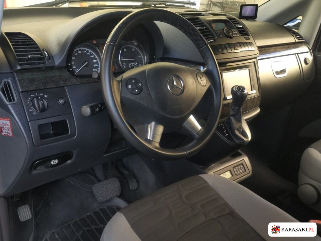 2013 Mercedes-Benz Viano 5