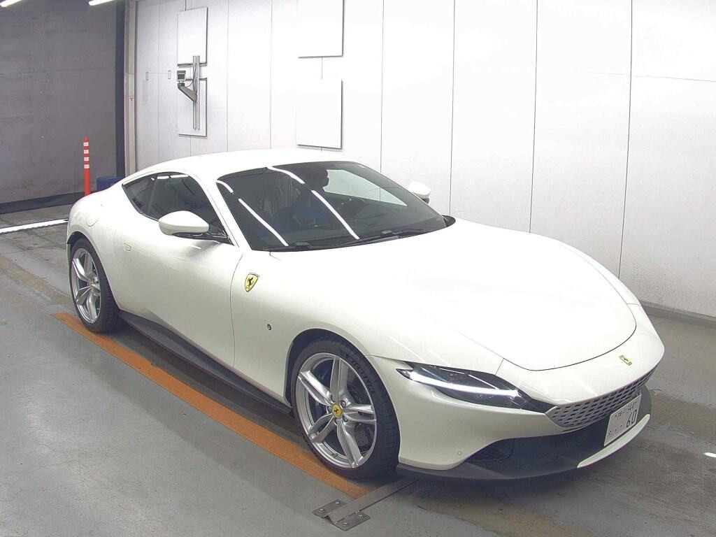 Ferrari Roma 2021 z aukcji japońskiej