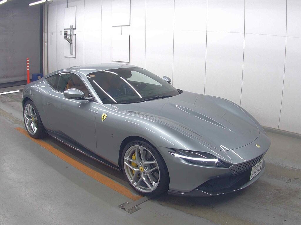 Ferrari Roma 2022 z aukcji japońskiej