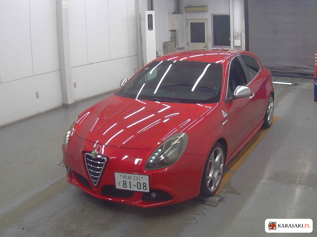 2012 Alfa Romeo Giulietta 5D Quadrifoglio Verde Alfie Stay 3