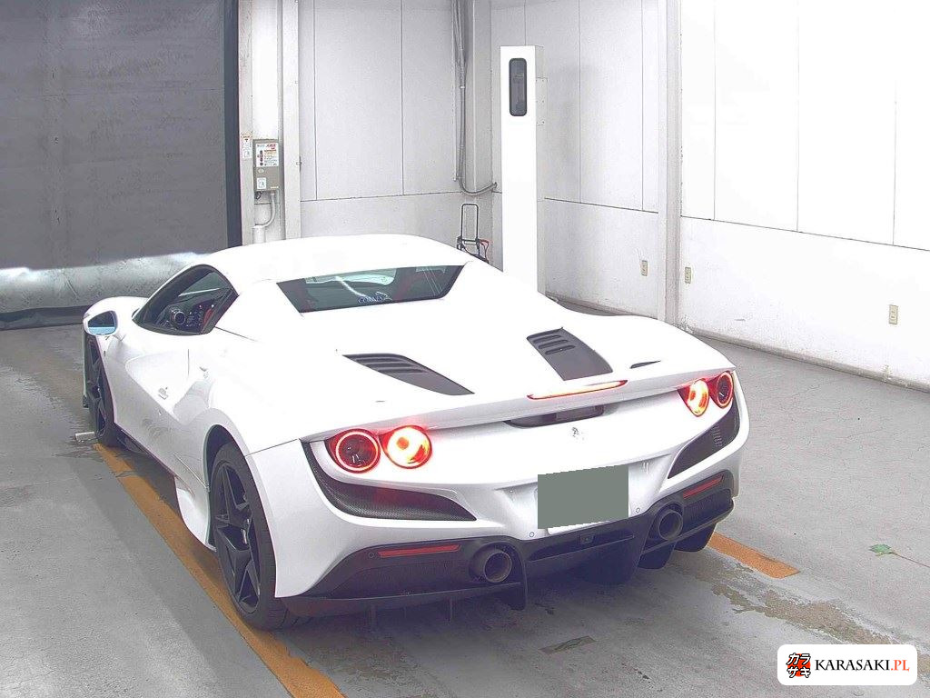 2021 Ferrari F8 Spider Base Grade 2
